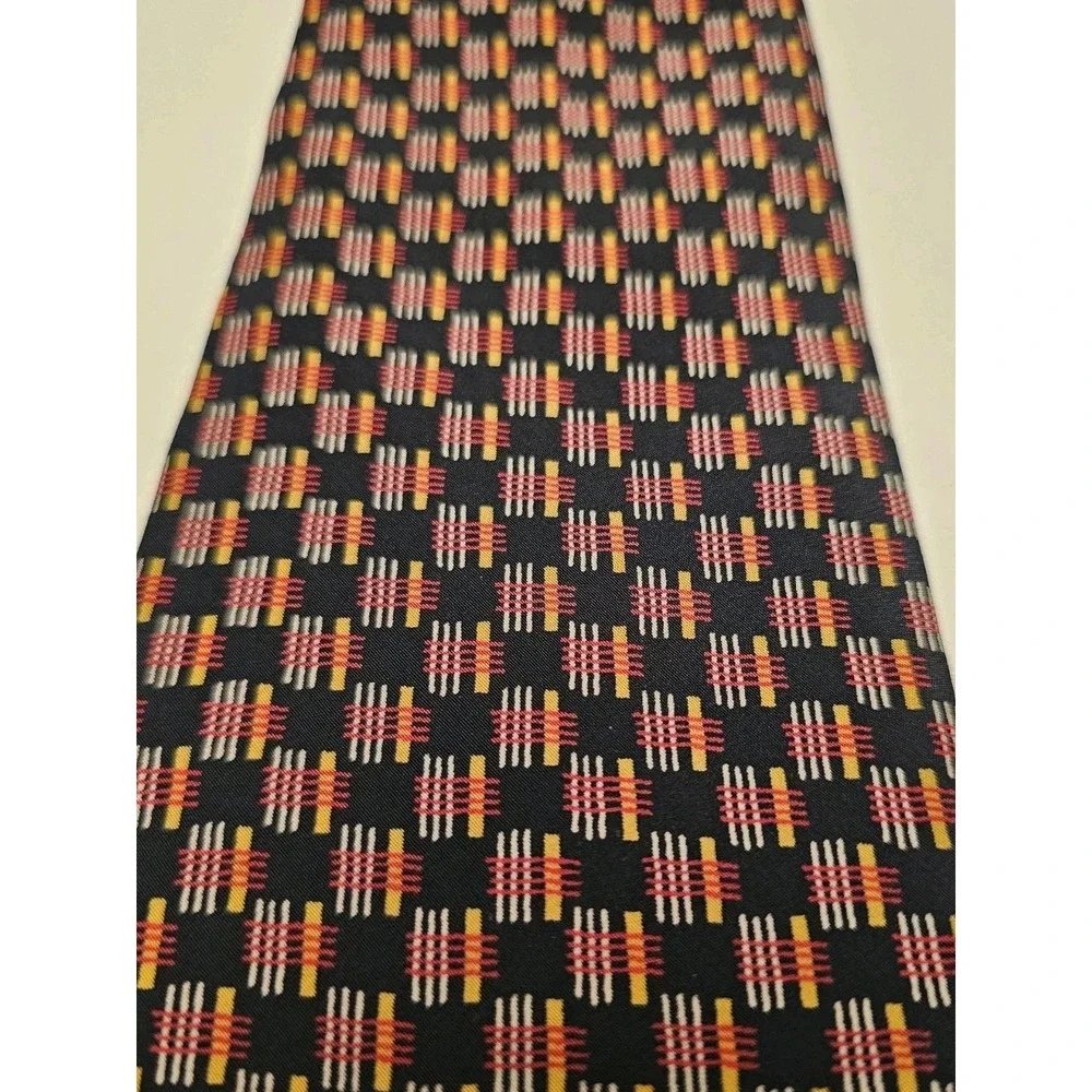 STRUCTURE Mens Black/Red Silk Geometric Print Neck Tie Made in USA